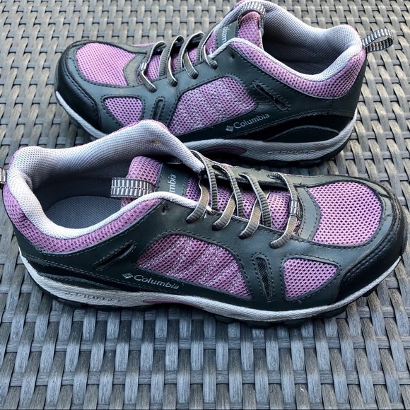 Colombia Hiking Shoes - Picture 6 of 6